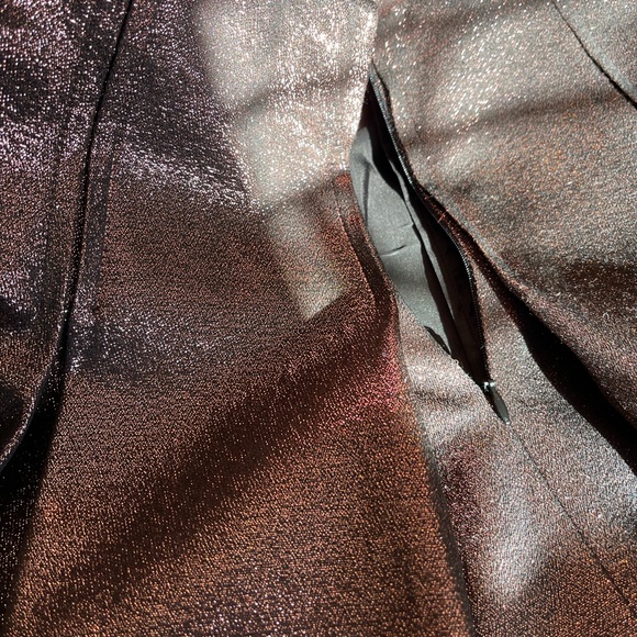 NWOT AKRIS PUNTO Iridescent Lamé Bell Skirt - Picture 9 of 10